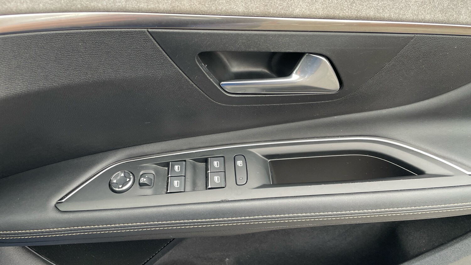 Used Peugeot 3008 2021 for sale - 77626866: Photo 22