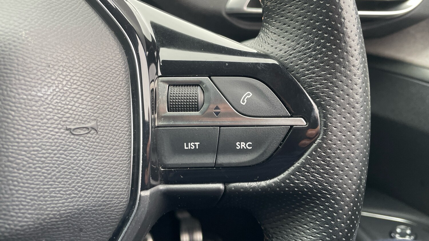 Used Peugeot 3008 2021 for sale - 77626866: Photo 24