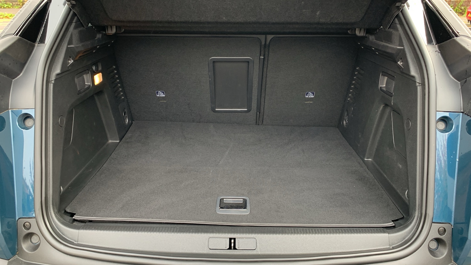 Used Peugeot 3008 2023 for sale - 76139399: Photo 19