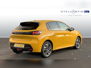 Used Peugeot 208 2022 for sale - 76574302: Photo