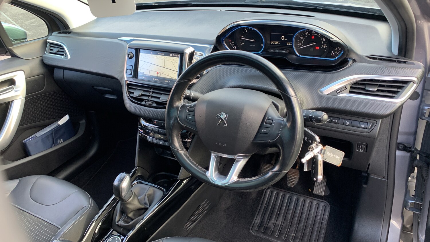 Used Peugeot 2008 2019 for sale - 76381467: Photo 11