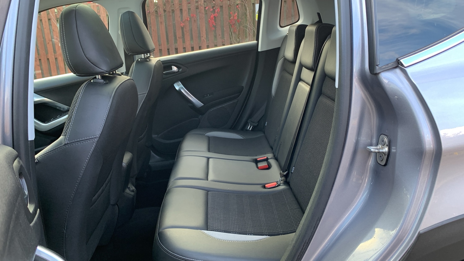 Used Peugeot 2008 2019 for sale - 76381467: Photo 33