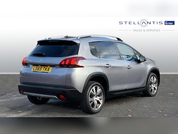 Used Peugeot 2008 2019 for sale - 76381467: Photo