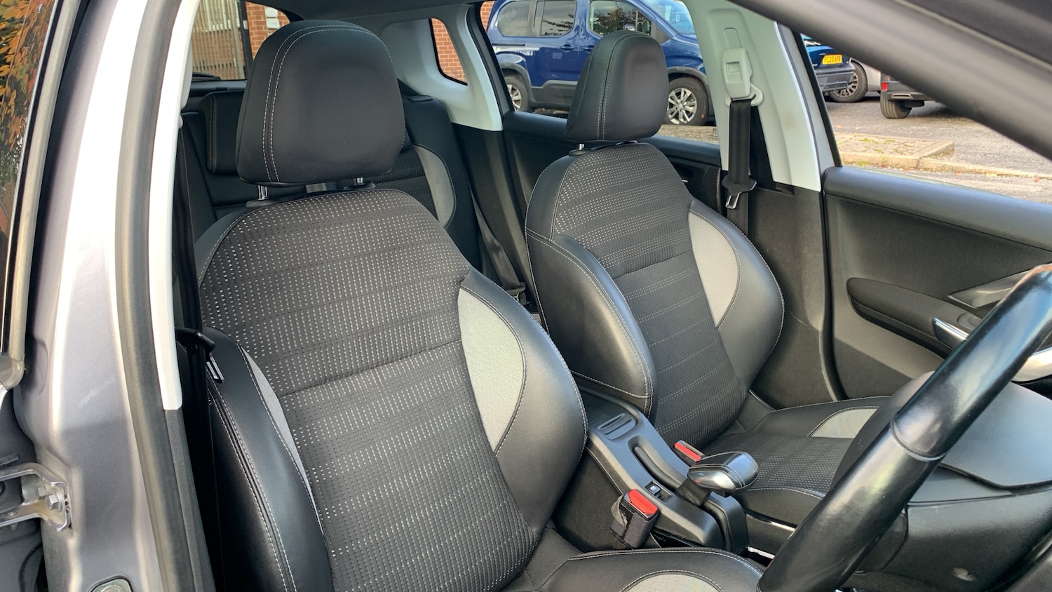 Used Peugeot 2008 2019 for sale - 76381467: Photo 42