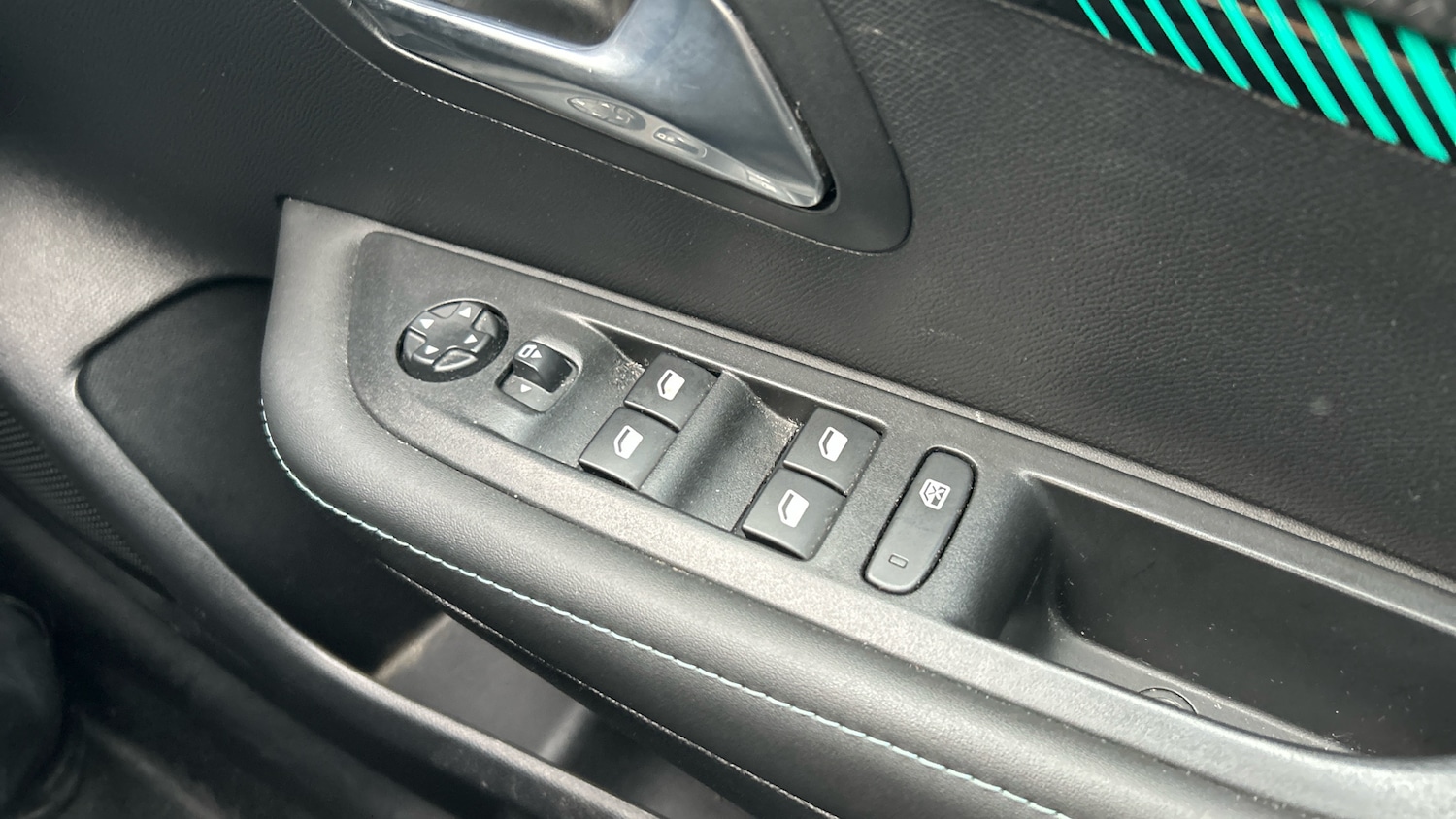 Used Peugeot 208 2022 for sale - 76787616: Photo 22