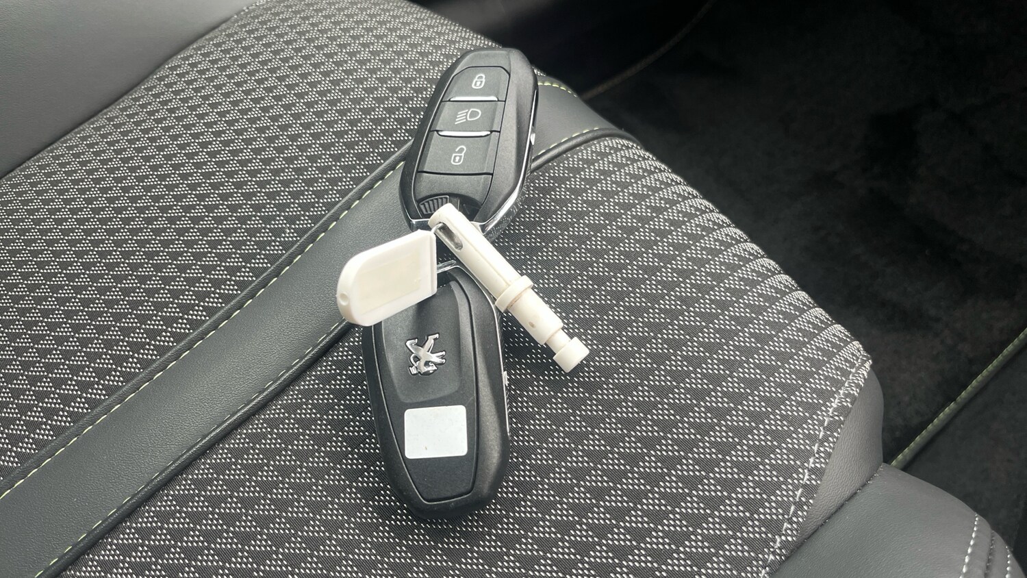 Used Peugeot 208 2022 for sale - 76228681: Photo 21