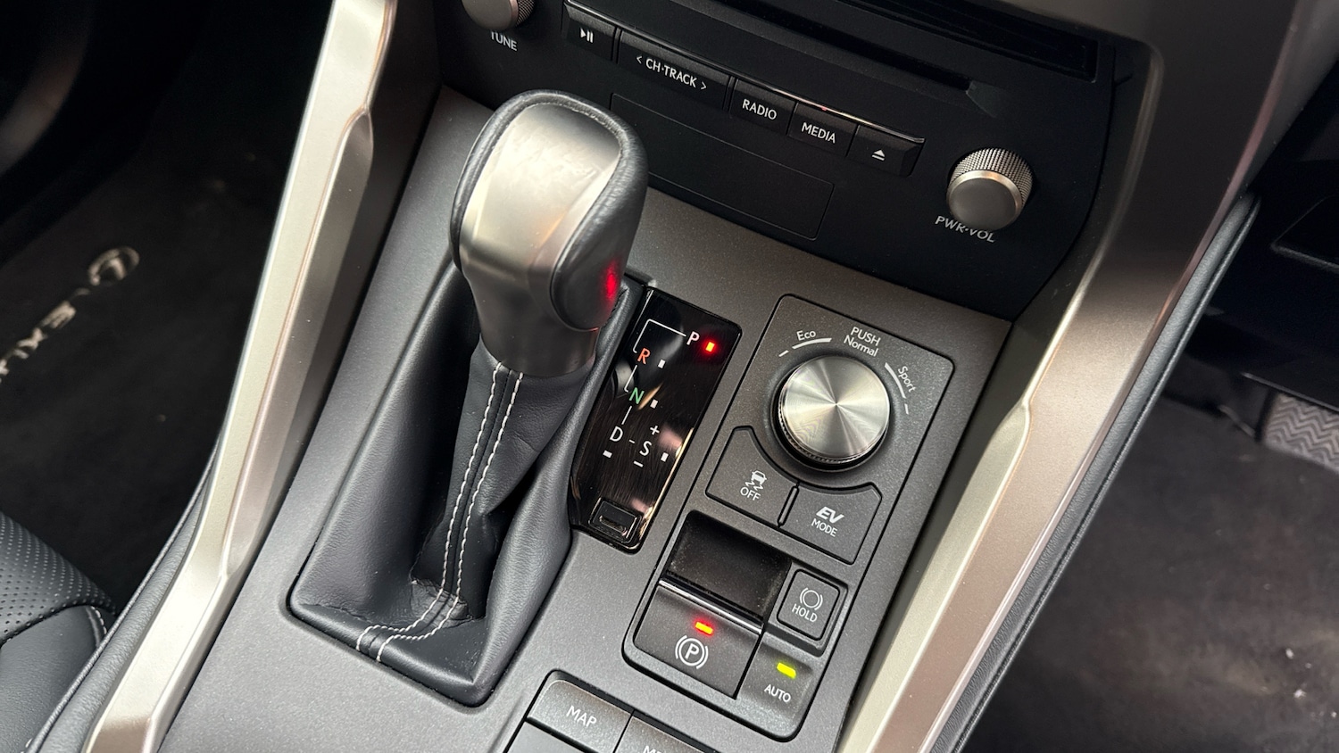 Used Lexus NX 2019 for sale - 76574266: Photo 20