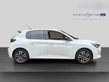 Used Peugeot 208 2022 for sale - 79544615: Photo