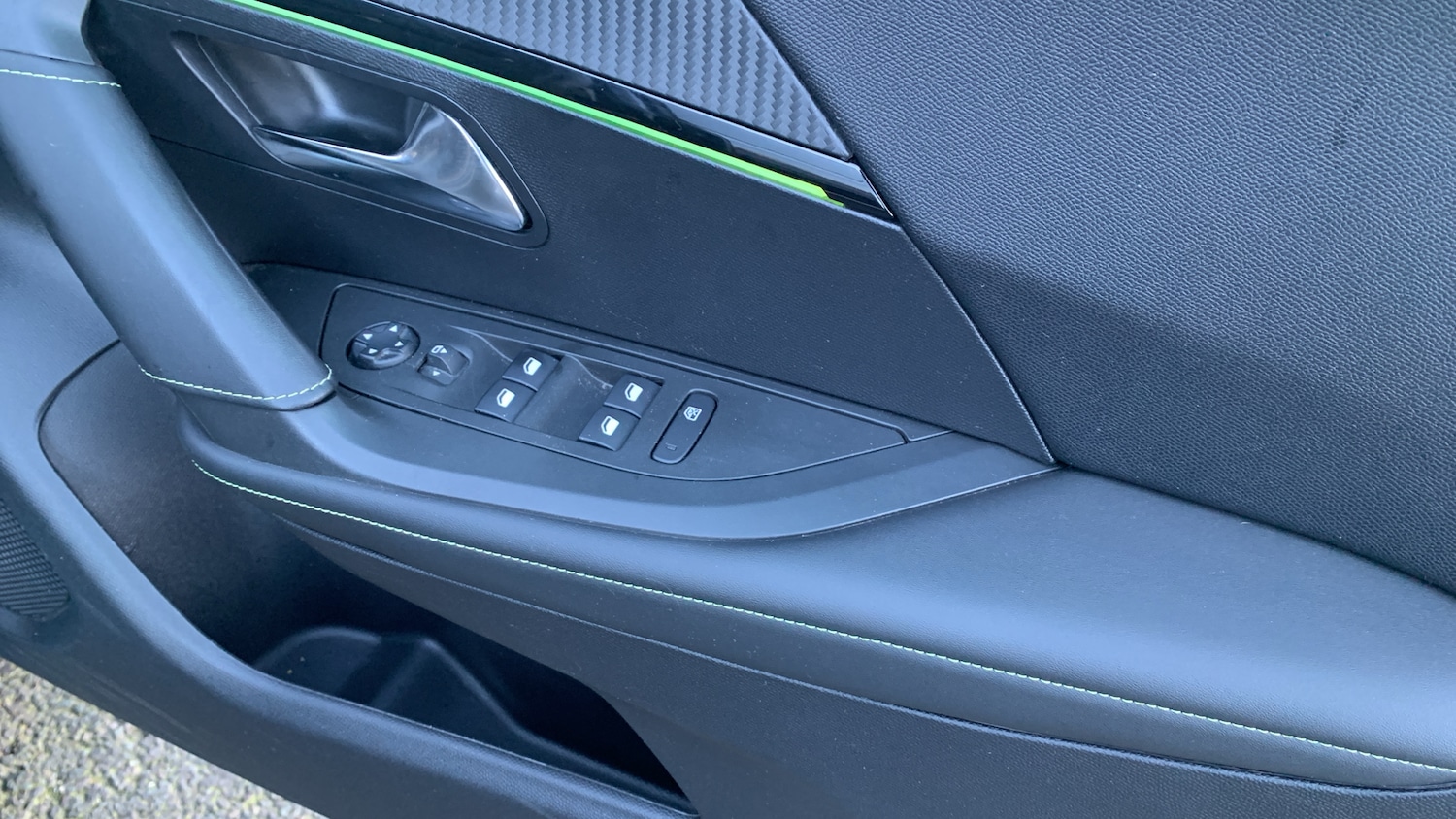 Used Peugeot 2008 2023 for sale - 77457198: Photo 22