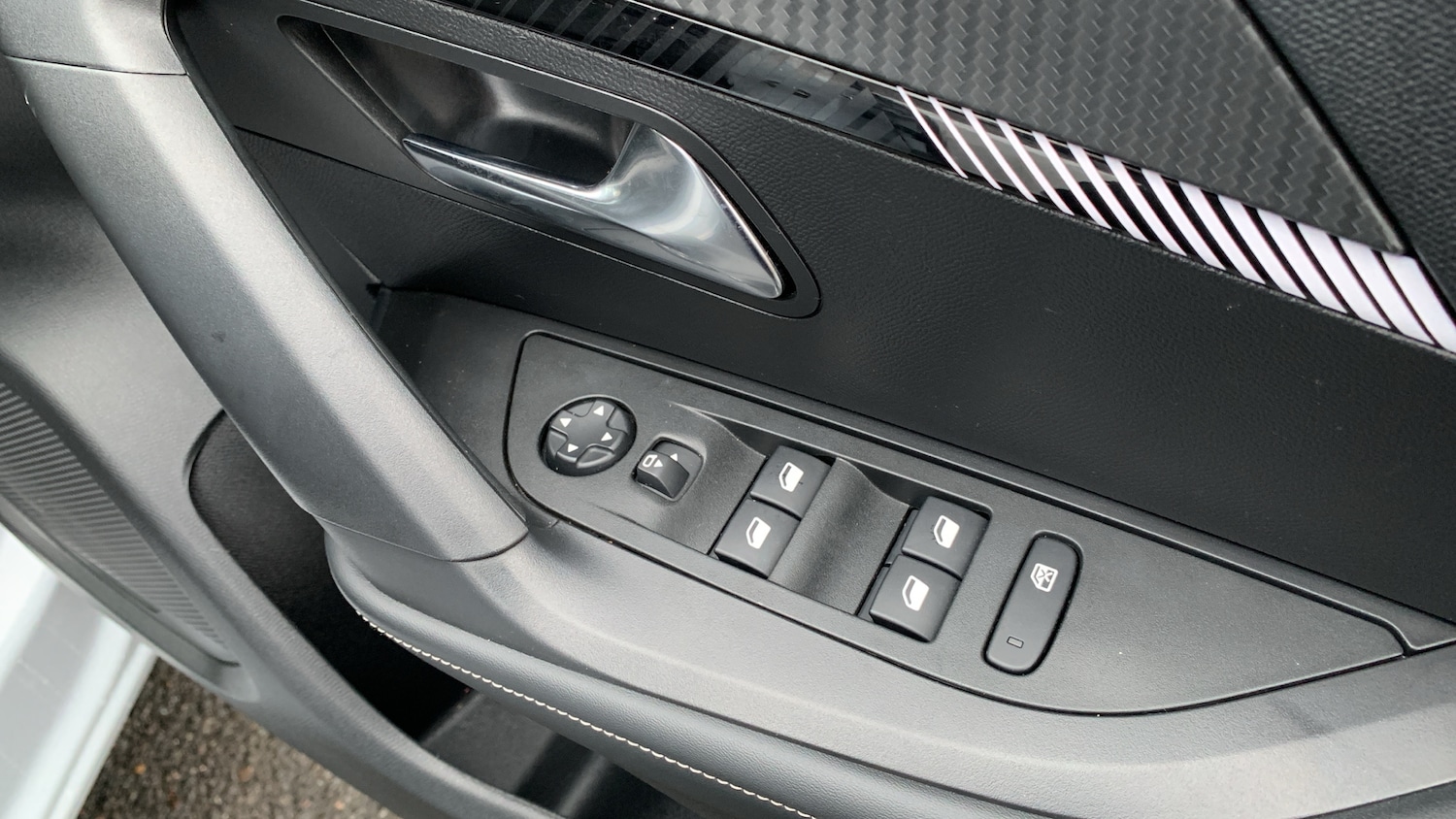 Used Peugeot 2008 2024 for sale - 77254251: Photo 23