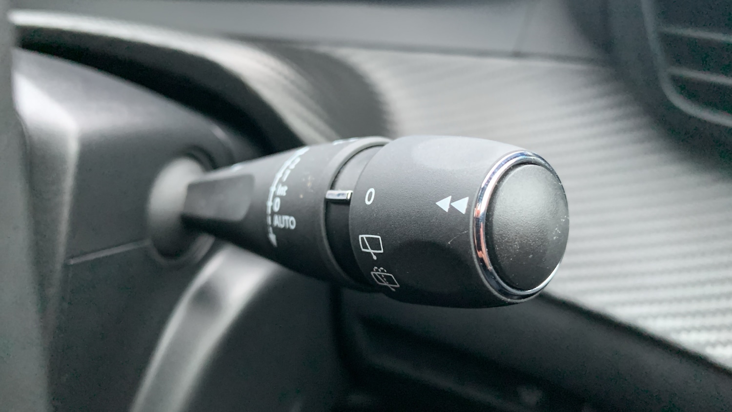 Used Peugeot 2008 2024 for sale - 77254251: Photo 29