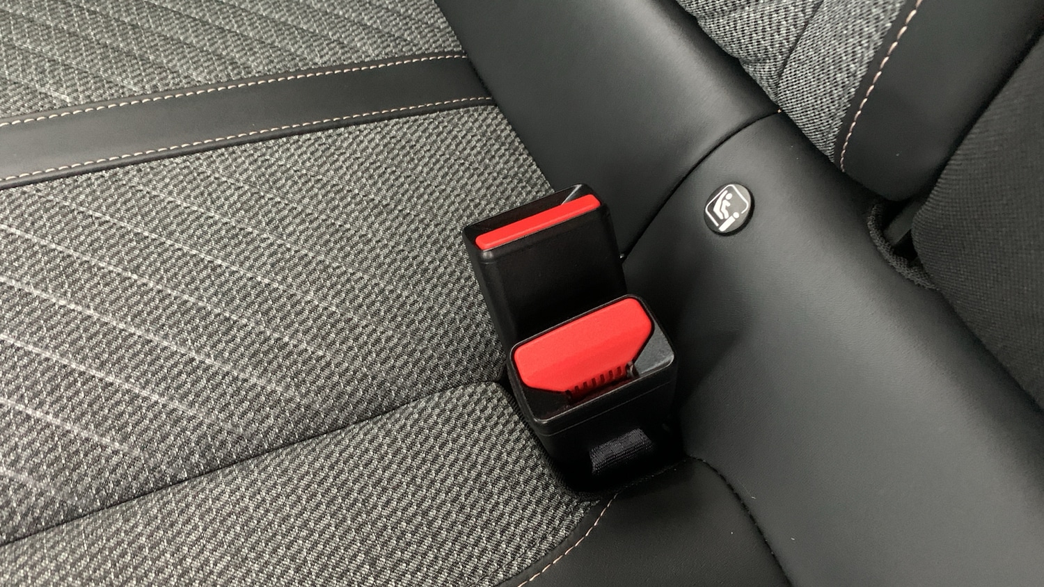 Used Peugeot 2008 2024 for sale - 77254251: Photo 35