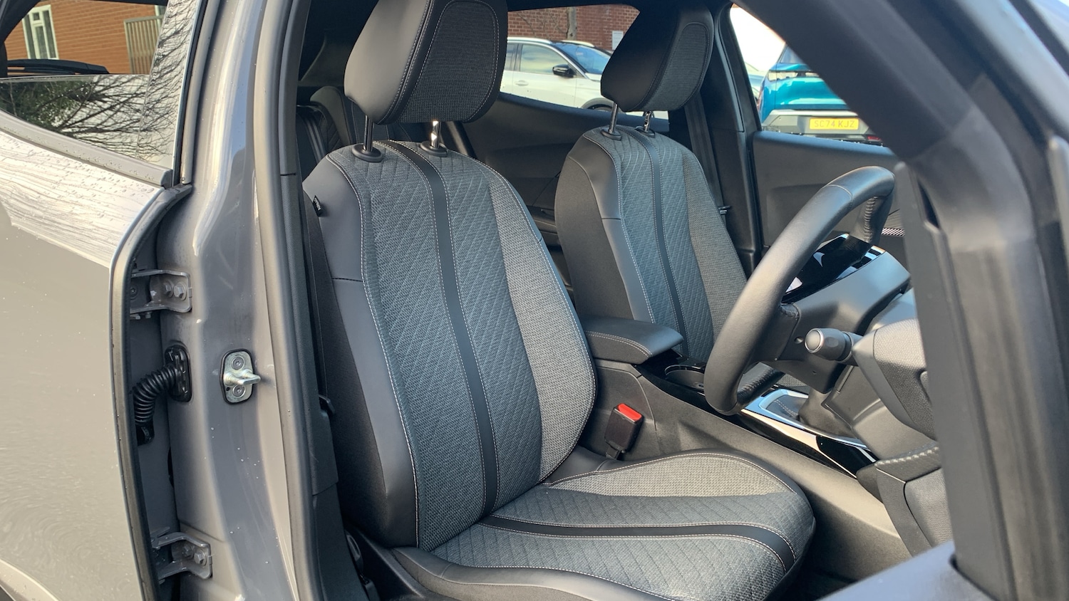 Used Peugeot 2008 2024 for sale - 77254293: Photo 41