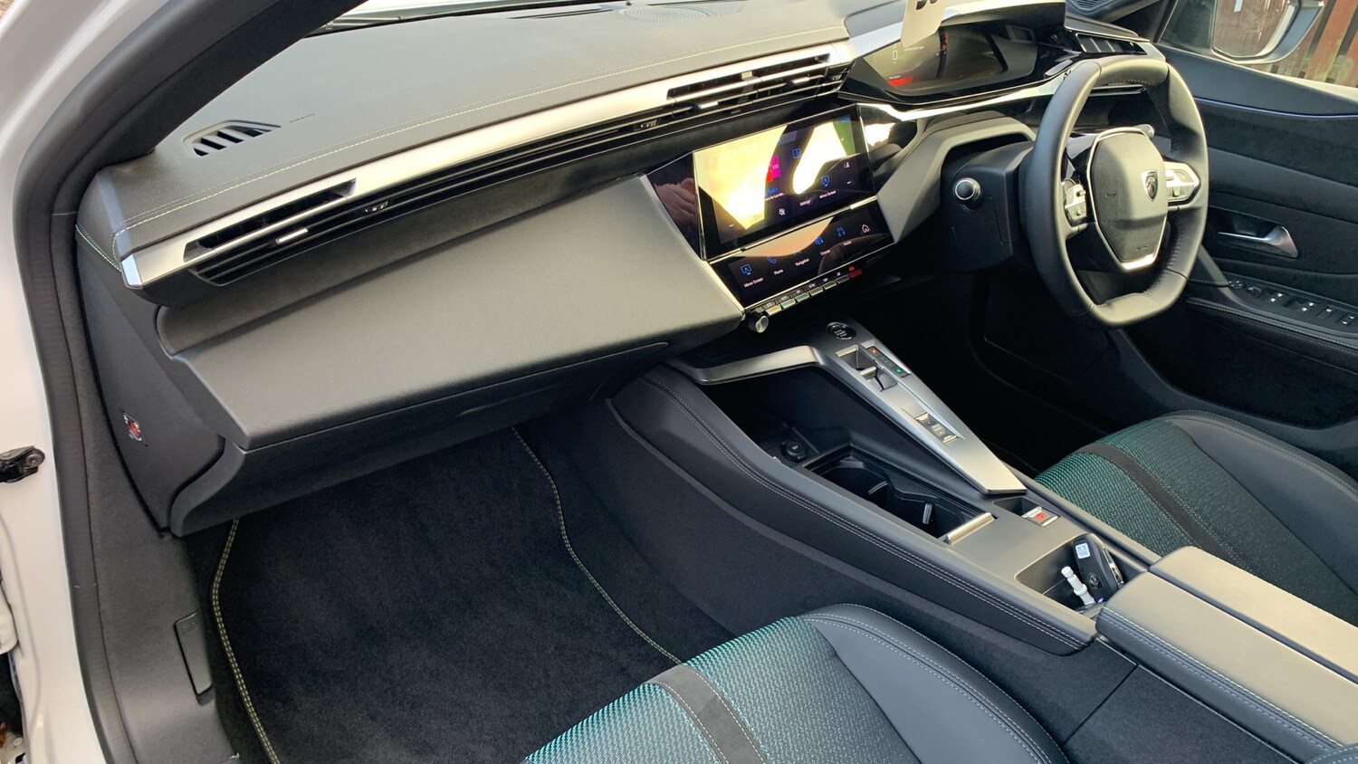 Used Peugeot 308 2024 for sale - 77145149: Photo 12