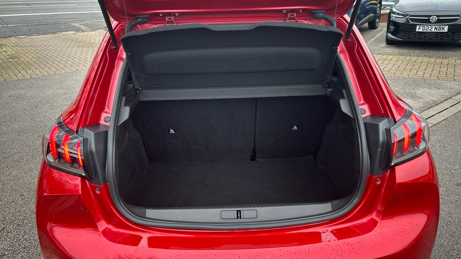 Used Peugeot 208 2023 for sale - 76977305: Photo 20