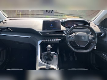 Used Peugeot 3008 2018 for sale - 78797785: Photo