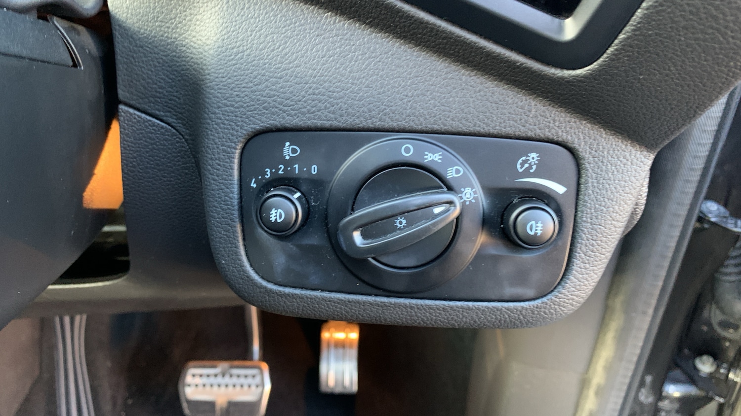 Used Ford Kuga 2017 for sale - 77412767: Photo 34