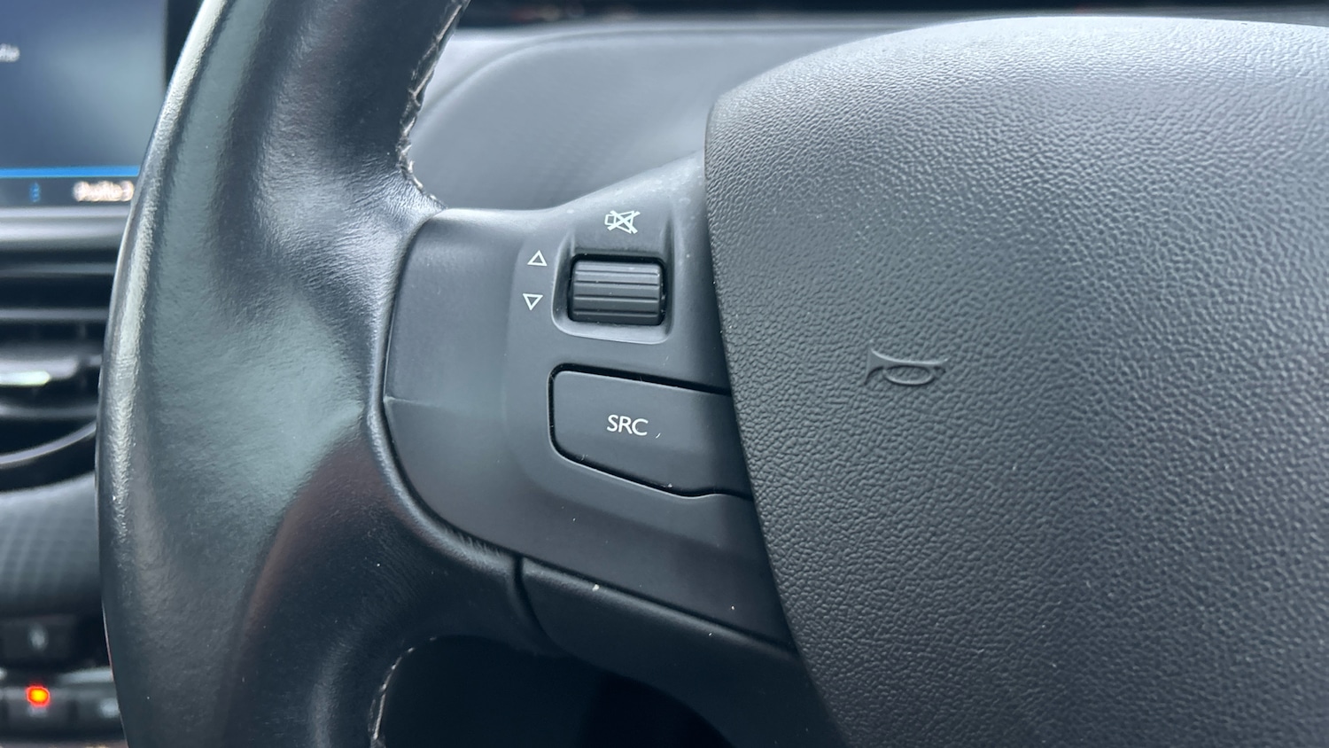 Used Peugeot 208 2019 for sale - 77372364: Photo 24