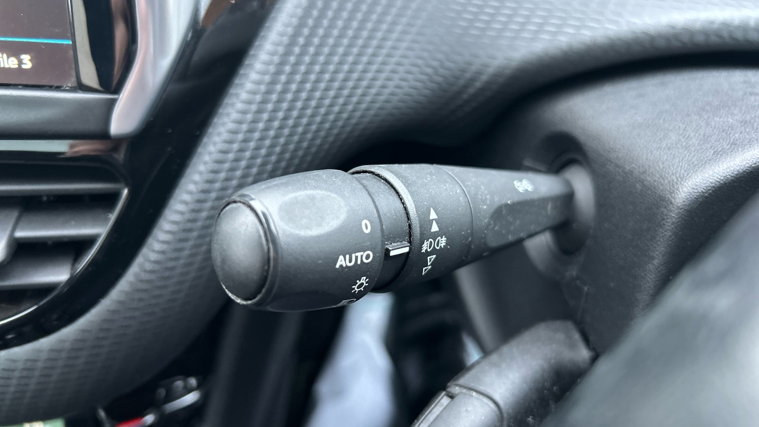 Used Peugeot 208 2019 for sale - 77372364: Photo 28