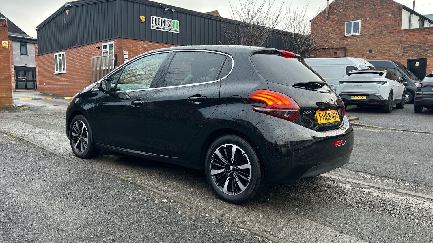 Used Peugeot 208 2019 for sale - 77372364: Photo 6