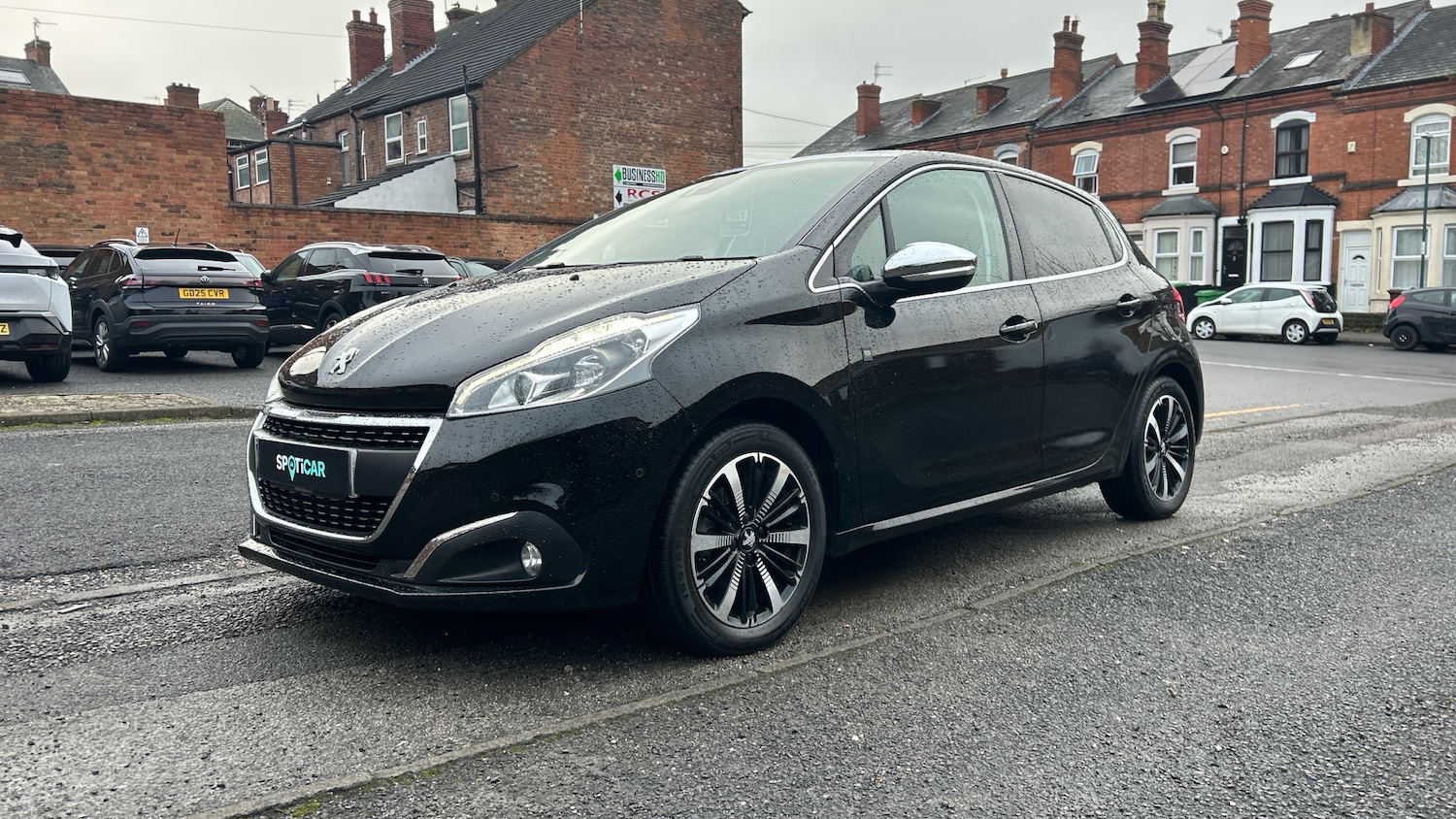 Used Peugeot 208 2019 for sale - 77372364: Photo 8