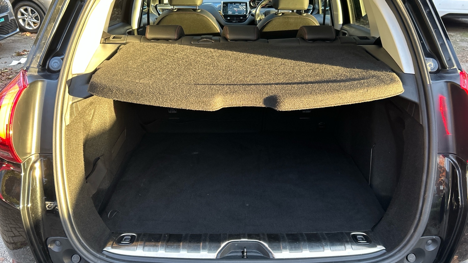 Used Peugeot 2008 2019 for sale - 76927425: Photo 19