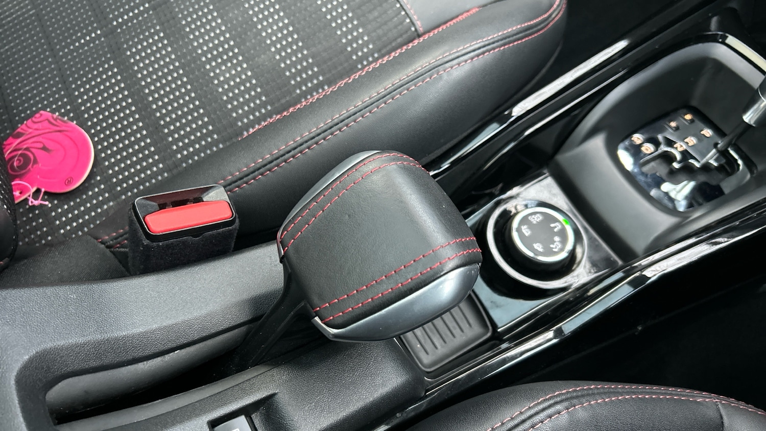 Used Peugeot 2008 2019 for sale - 76927425: Photo 21