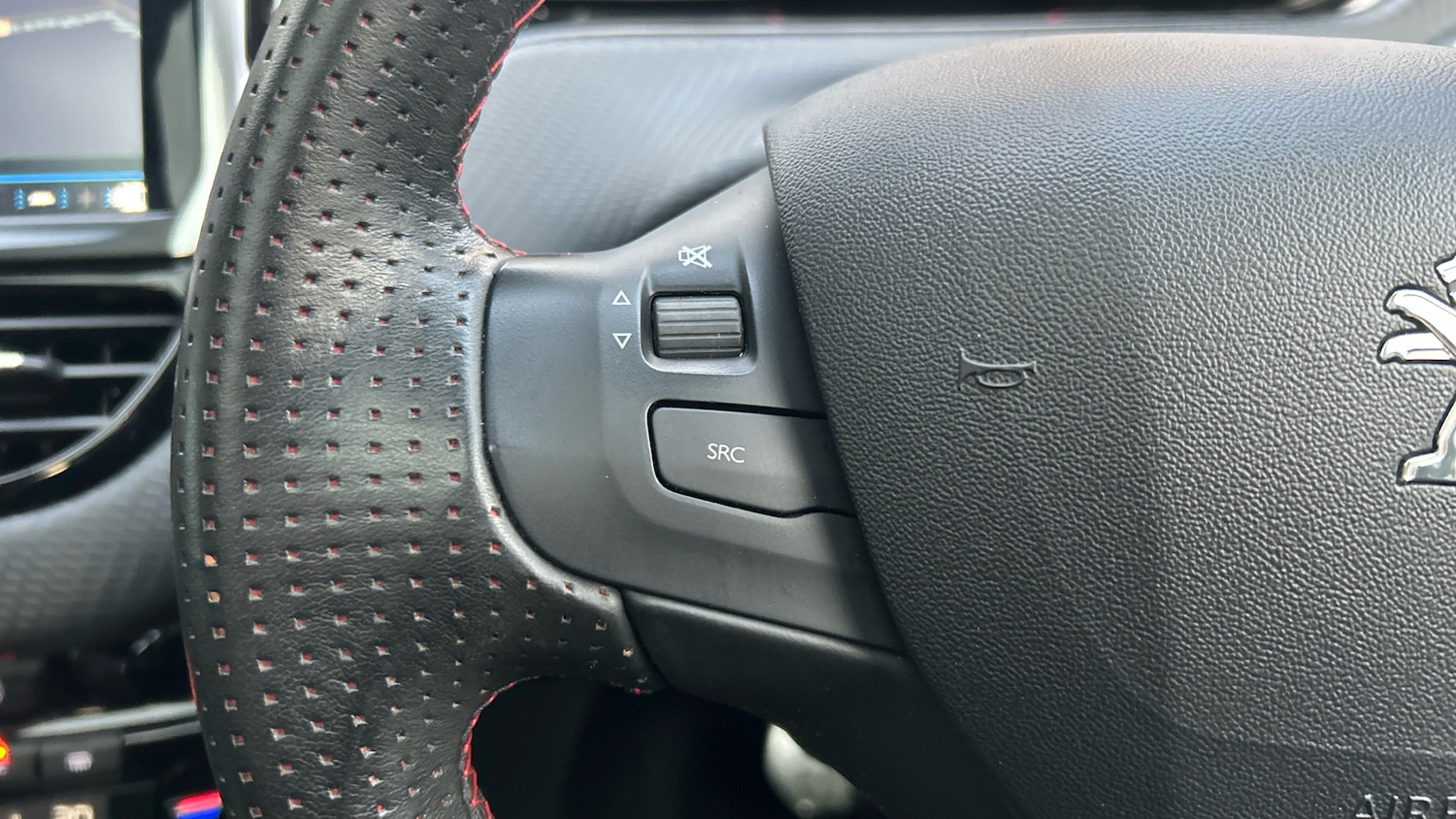 Used Peugeot 2008 2019 for sale - 76927425: Photo 23