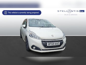 Used Peugeot 208 2019 for sale - 77659674: Photo