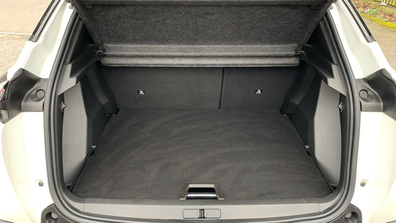 Used Peugeot 2008 2022 for sale - 77825855: Photo 19