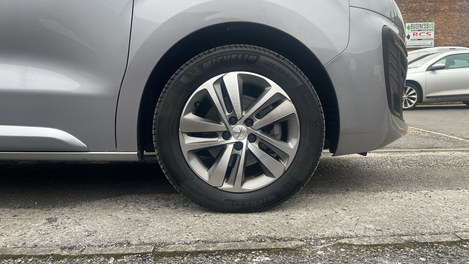 Used Peugeot Traveller 2024 for sale - 77659708: Photo 17