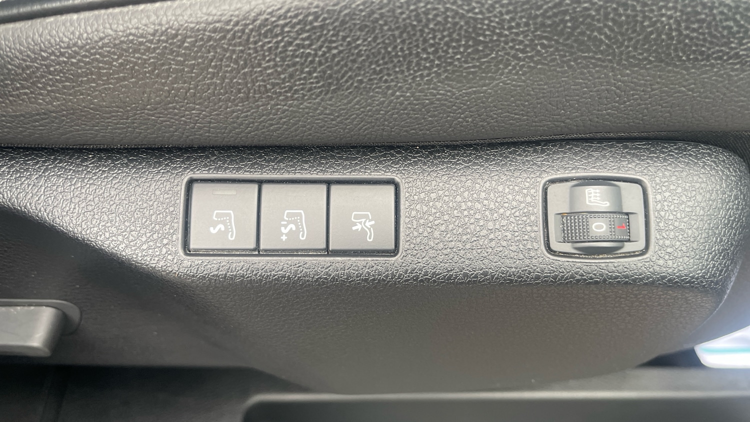 Used Peugeot Traveller 2024 for sale - 77659708: Photo 38