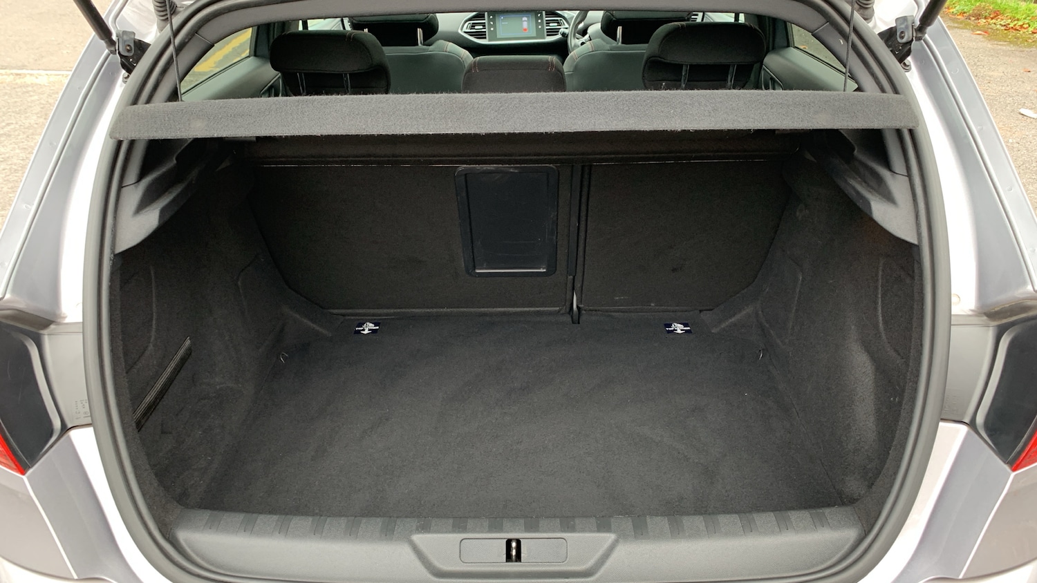 Used Peugeot 308 2019 for sale - 76296635: Photo 19