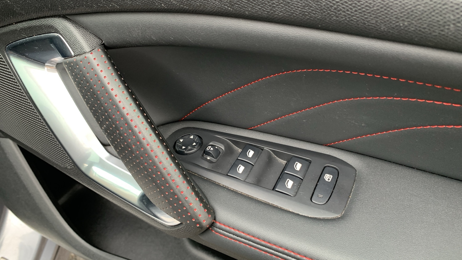 Used Peugeot 308 2019 for sale - 76296635: Photo 22