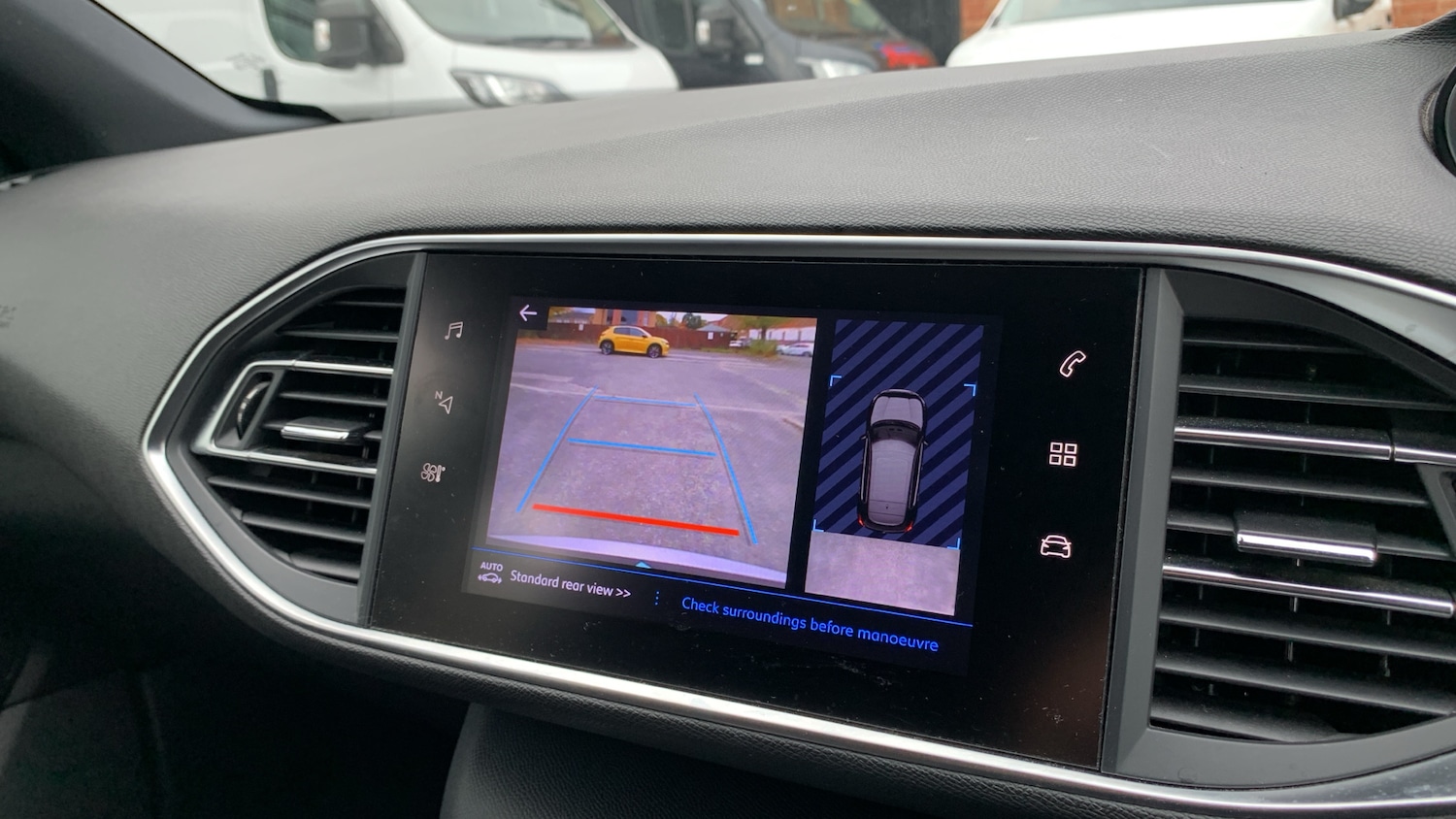 Used Peugeot 308 2019 for sale - 76296635: Photo 29