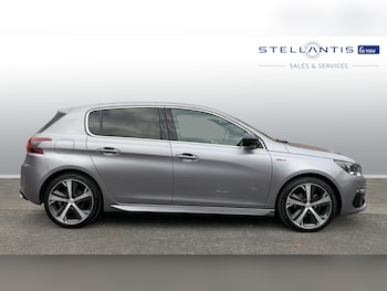 Used Peugeot 308 2019 for sale - 76296635: Photo