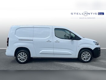 Used Citroen Berlingo 2024 for sale - 75247994: Photo