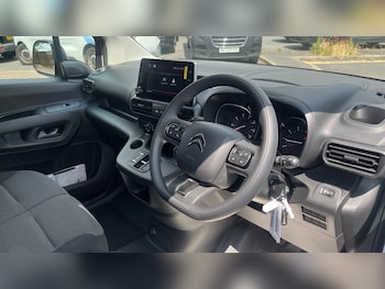 Used Citroen Berlingo 2024 for sale - 75247994: Photo