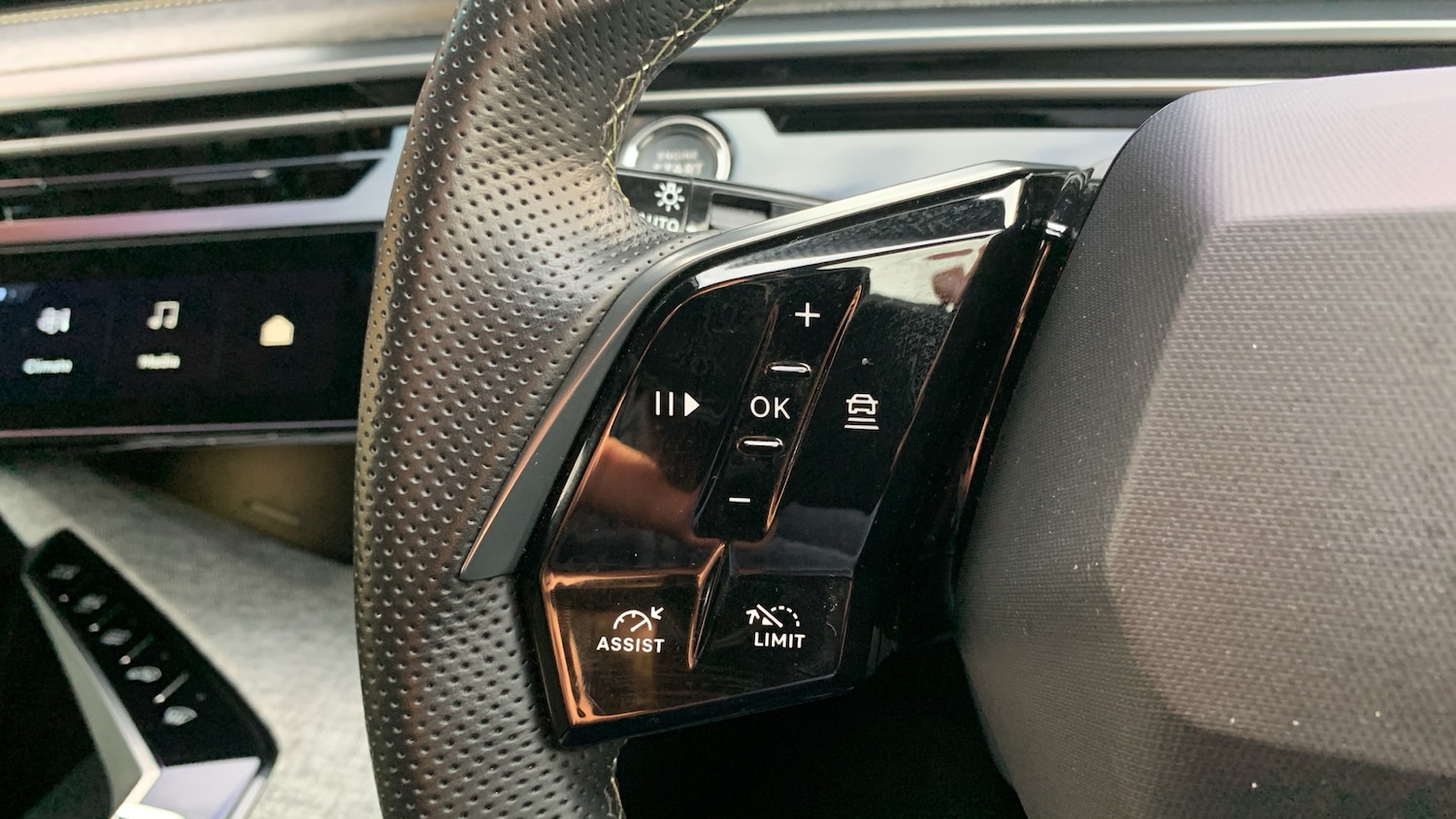 Used Peugeot 3008 2024 for sale - 76574303: Photo 23