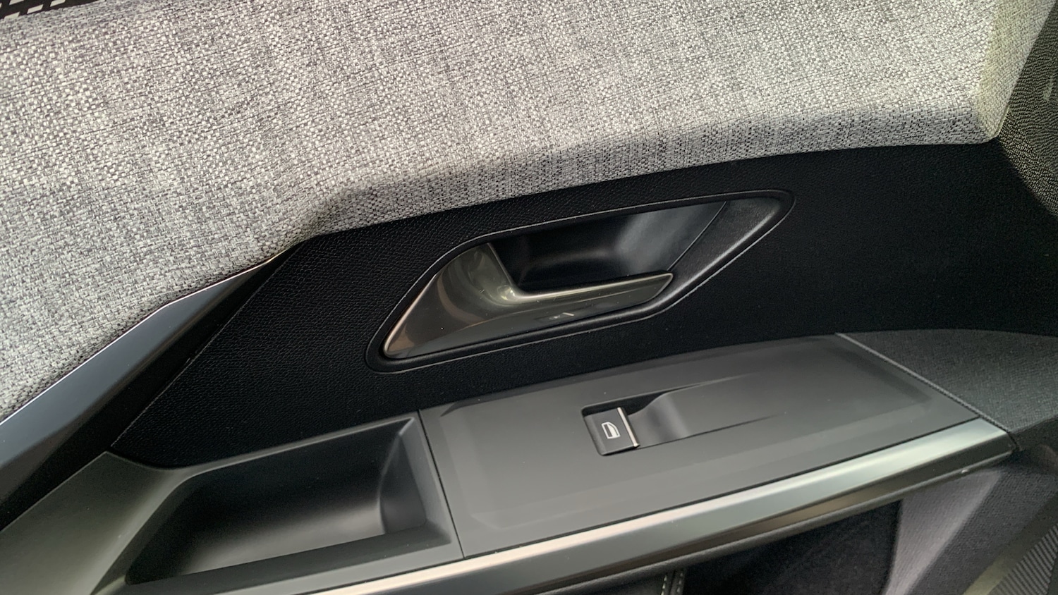 Used Peugeot 3008 2024 for sale - 76574303: Photo 41