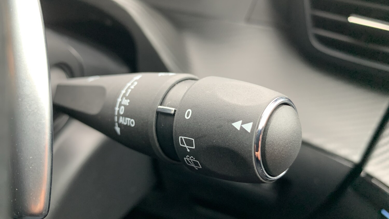 Used Peugeot 208 2024 for sale - 76381482: Photo 28