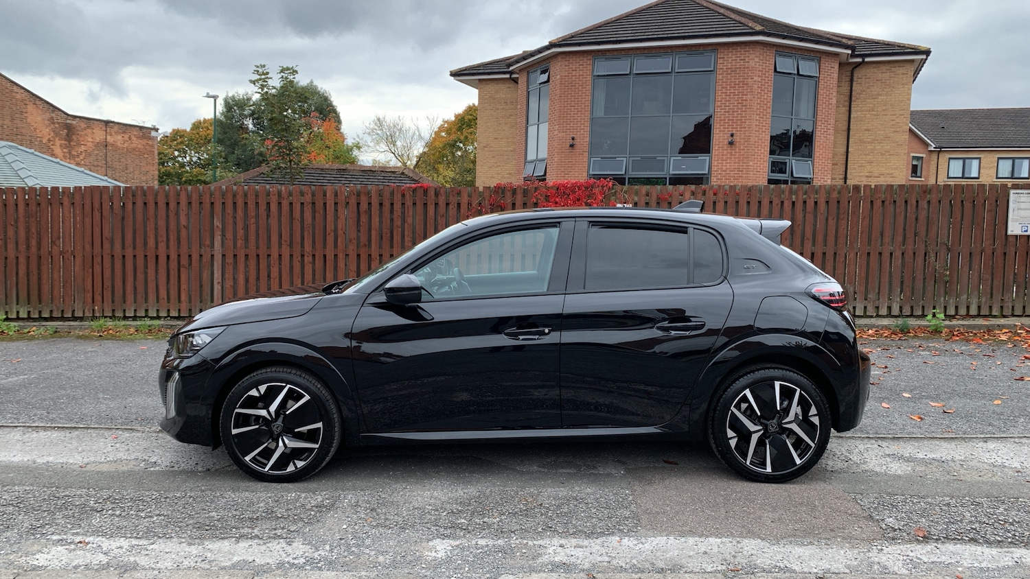 Used Peugeot 208 2024 for sale - 76381482: Photo 6