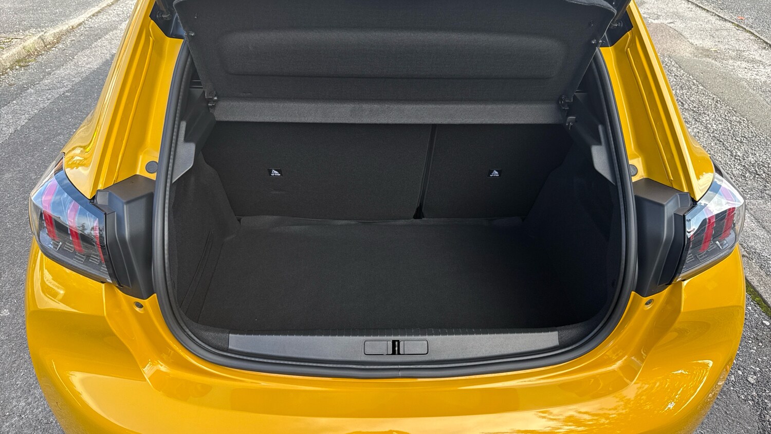 Used Peugeot 208 2023 for sale - 76095571: Photo 19