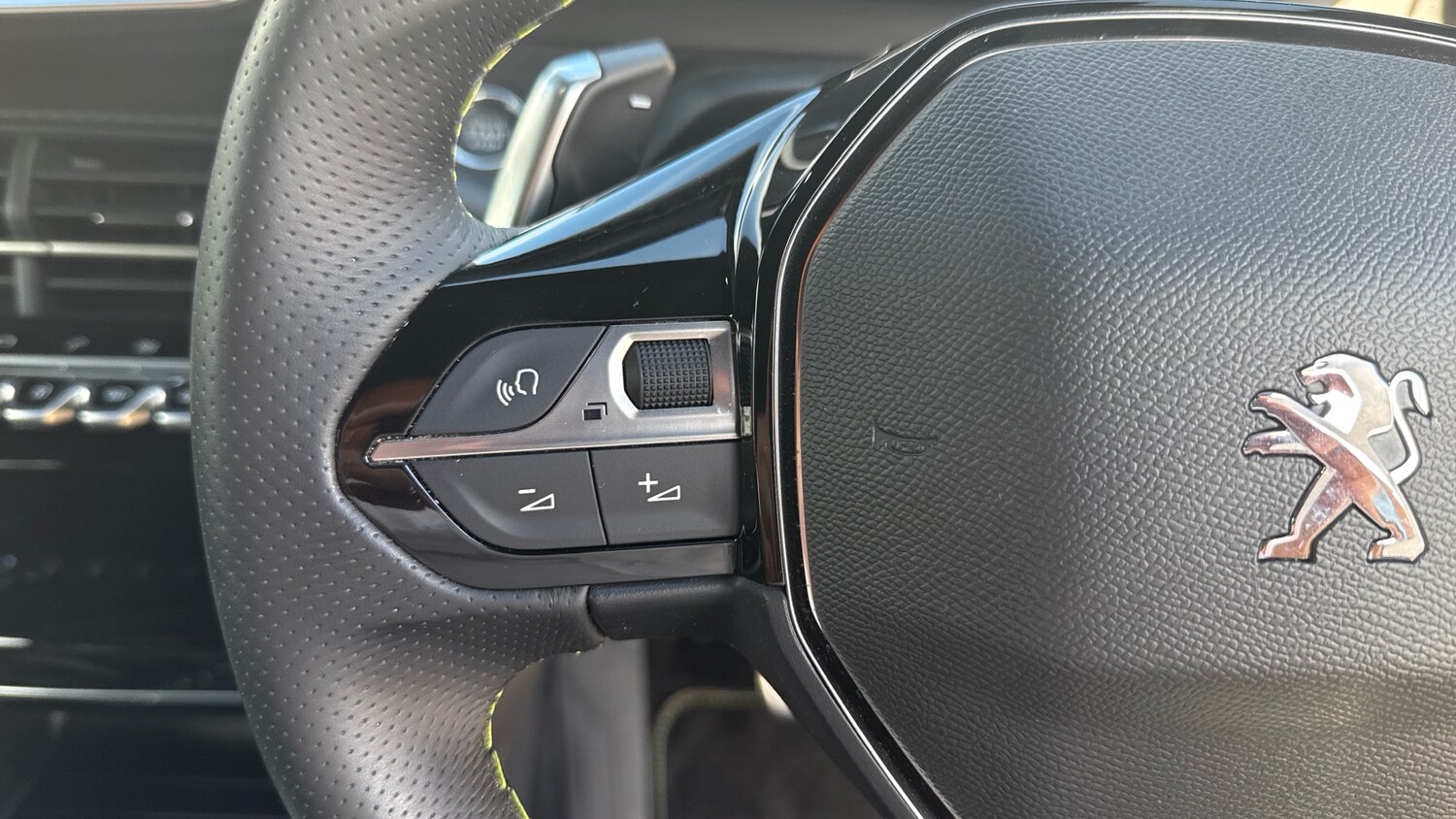 Used Peugeot 208 2023 for sale - 76095571: Photo 23