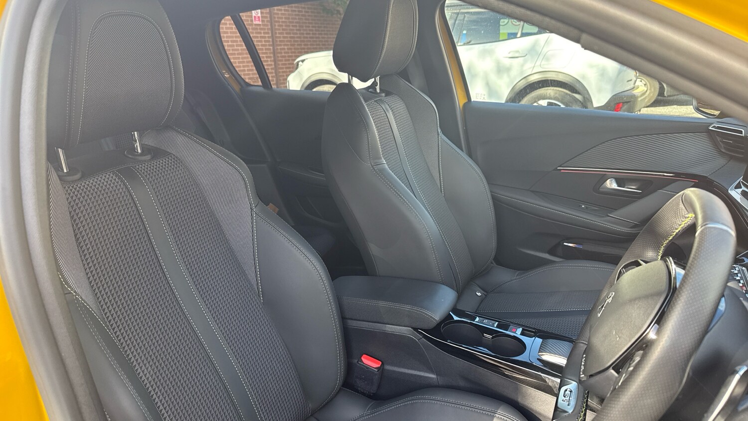 Used Peugeot 208 2023 for sale - 76095571: Photo 42