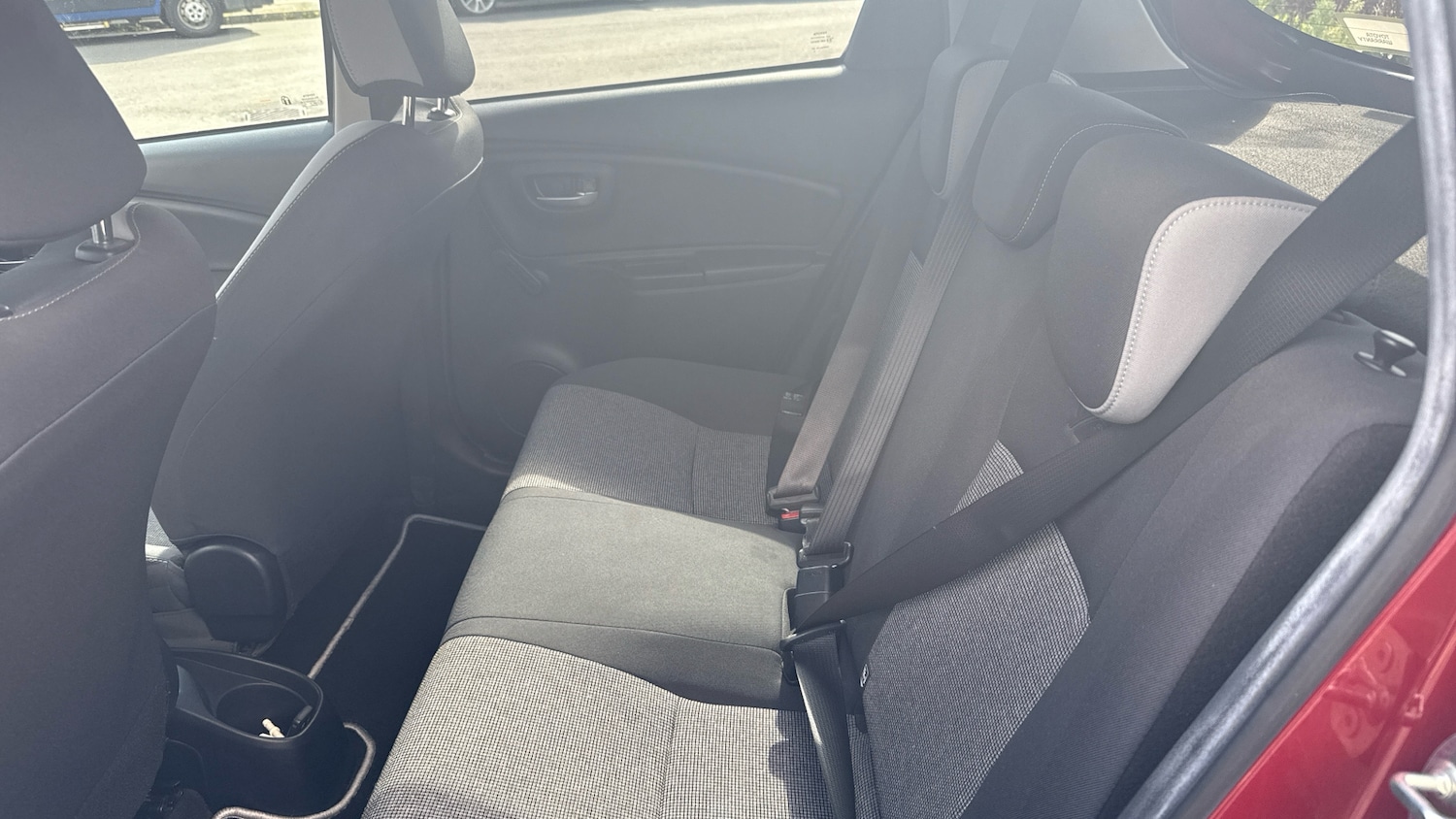 Used Toyota Yaris 2020 for sale - 75636225: Photo 33