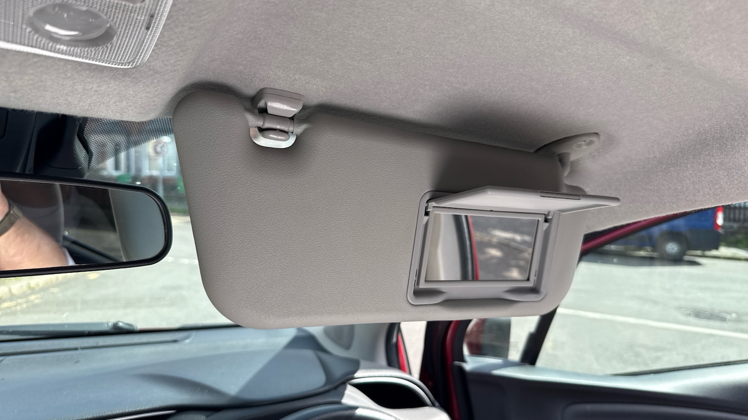 Used Toyota Yaris 2020 for sale - 75636225: Photo 38