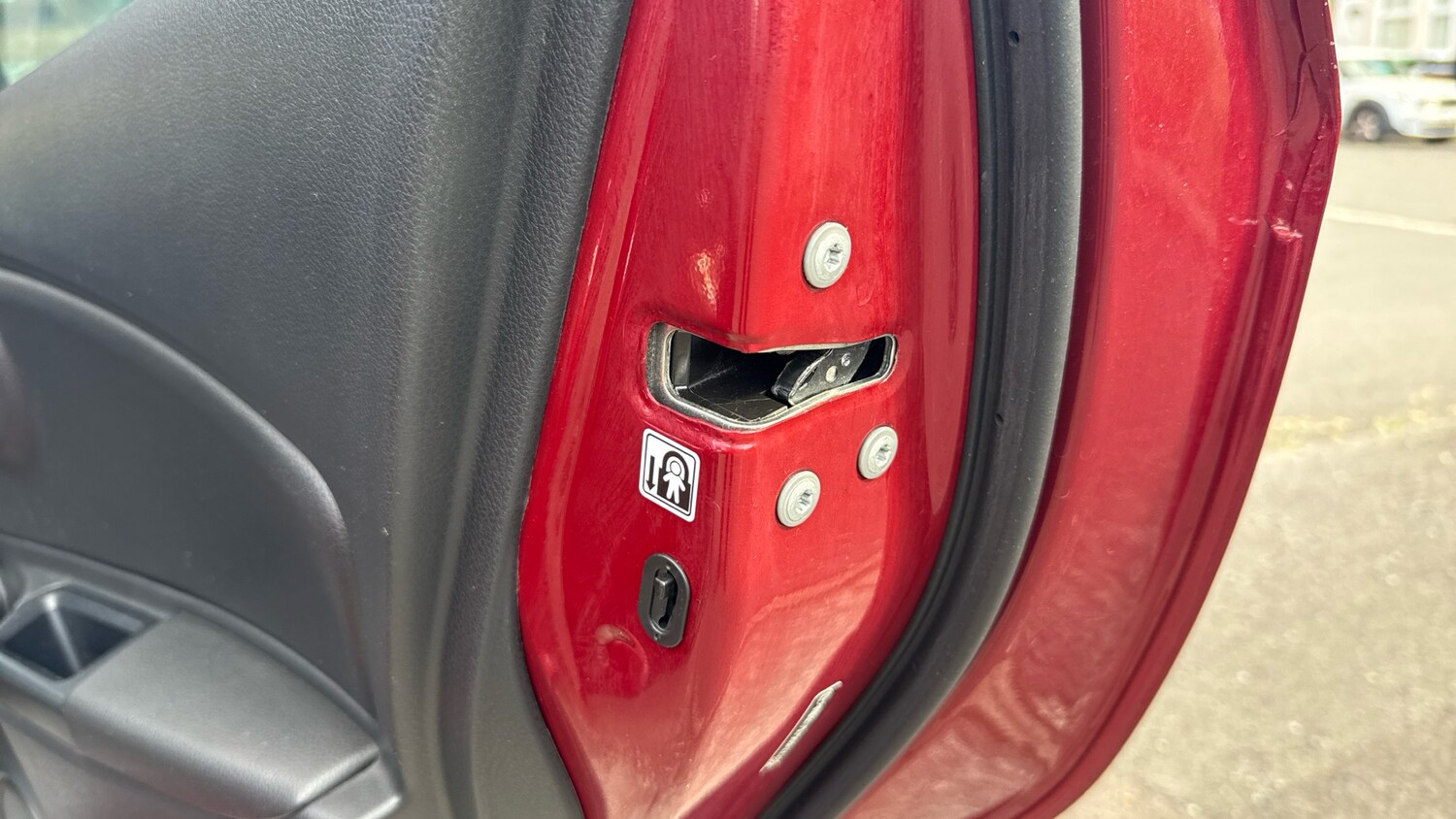 Used Toyota Yaris 2020 for sale - 75636225: Photo 59