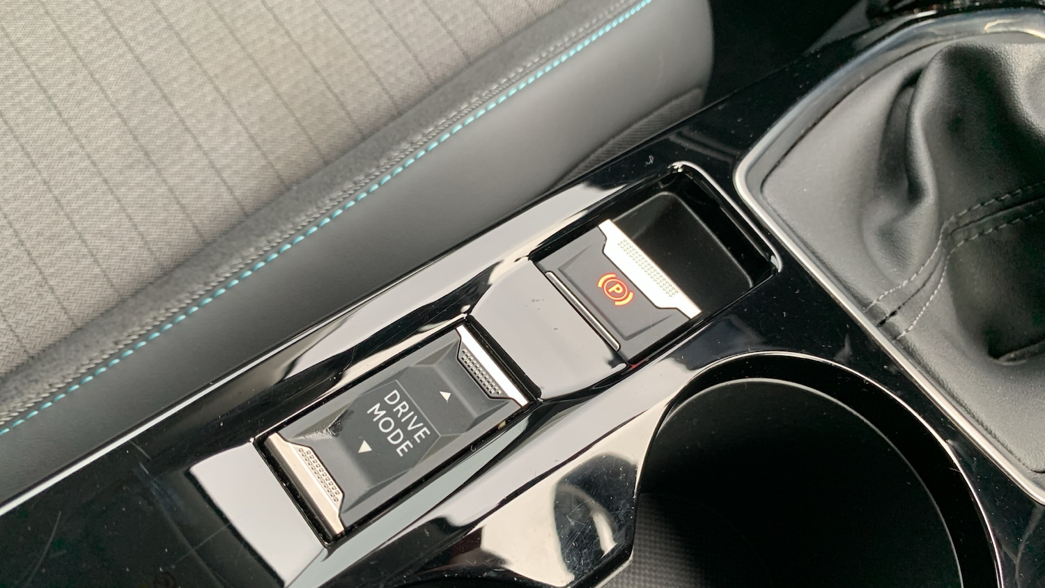 Used Peugeot 208 2022 for sale - 77218070: Photo 22