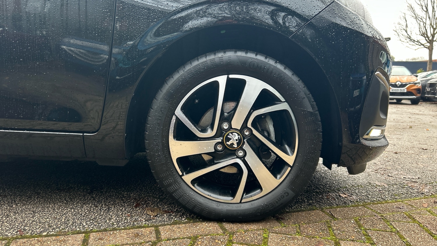 Used Peugeot 108 2021 for sale - 76887892: Photo 17